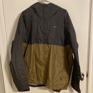Patagonia Men’s Rain Jacket